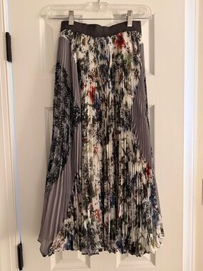 Rebecca Taylor Pleated Floral Midi Skirt in Gray and Multi-Color